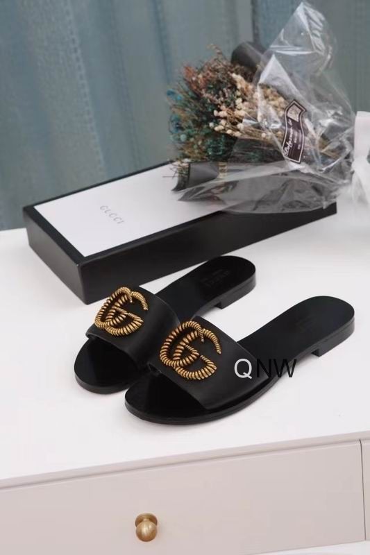 Gucci Women's Slippers 286